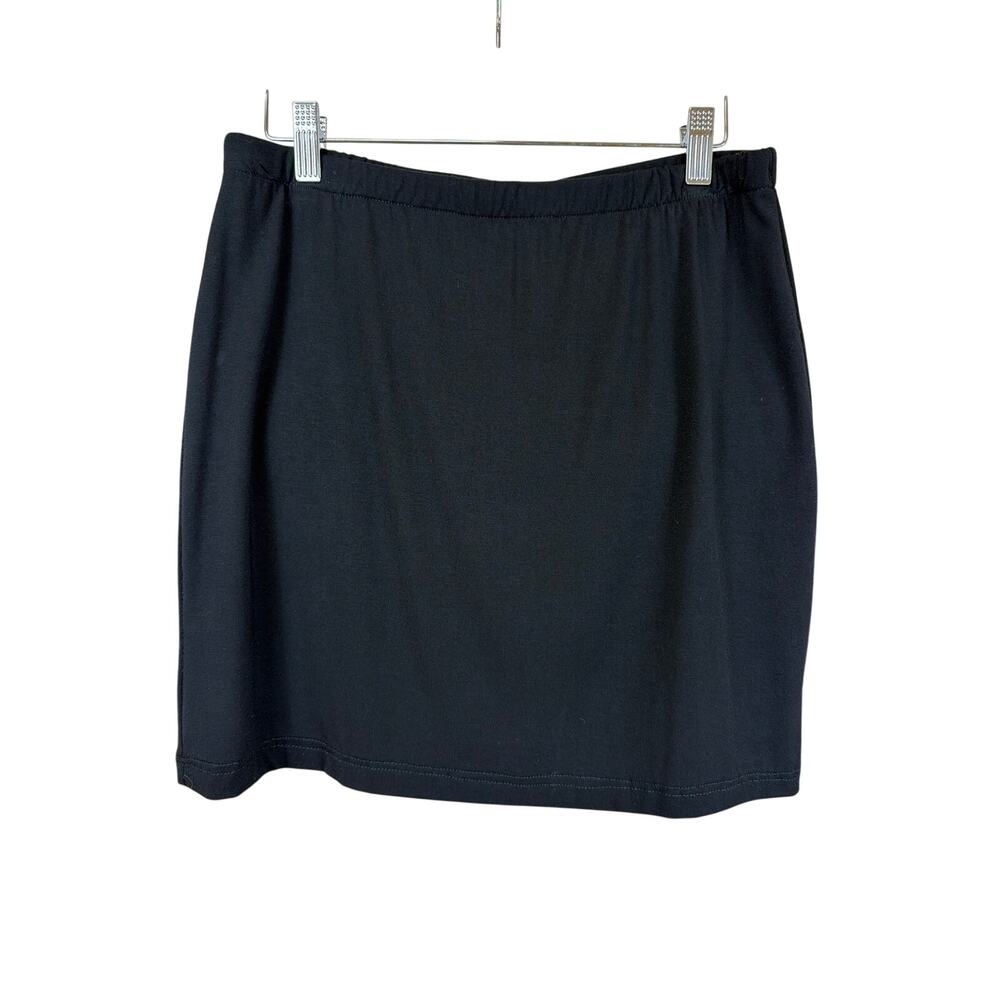 Inoah Black Stretch Waist Mini Skirt Size MED Great Over Leggings